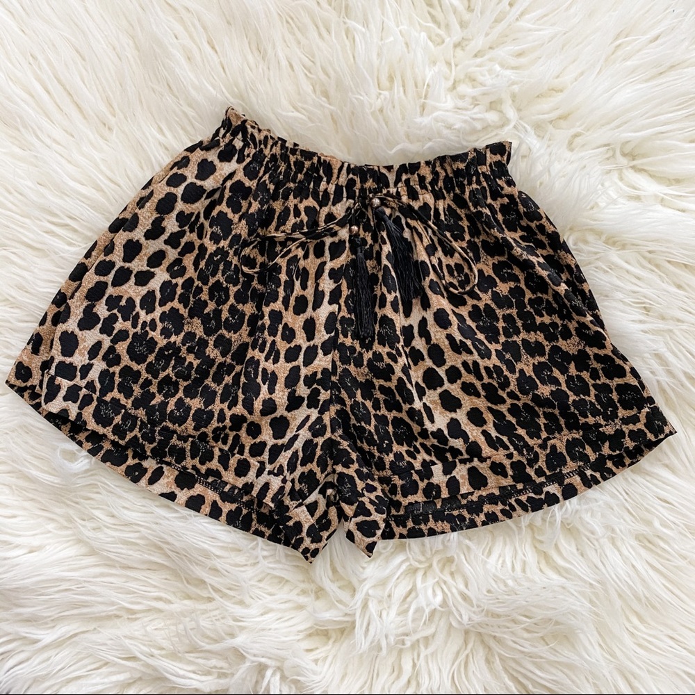 Leopard Drawstring Waist Shorts